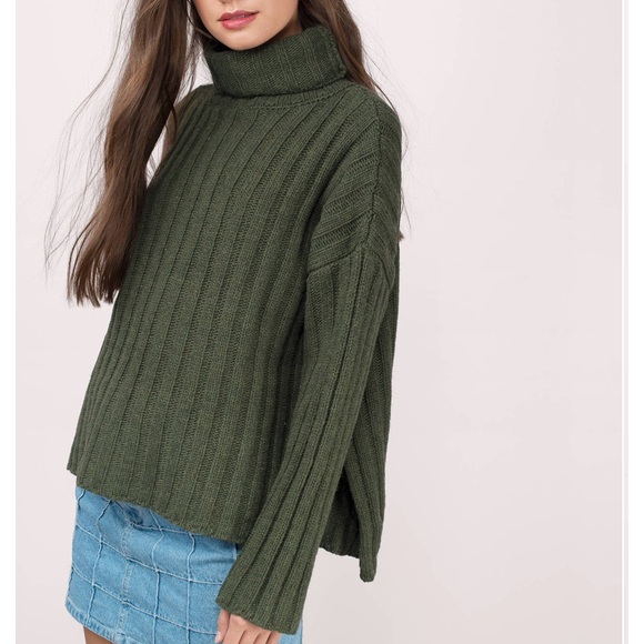 J.O.A Chunky Sweater with Slits - Picture 4 of 4